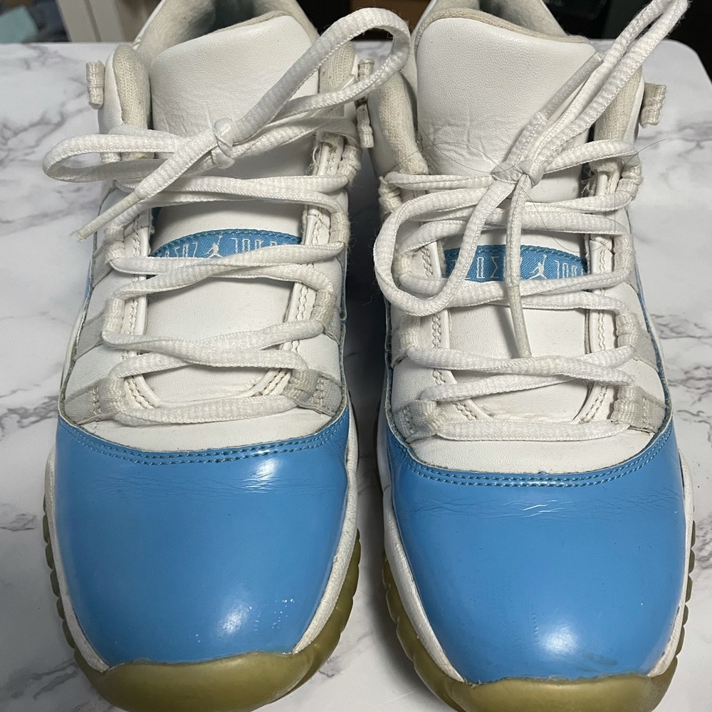 Jordan 11 lows